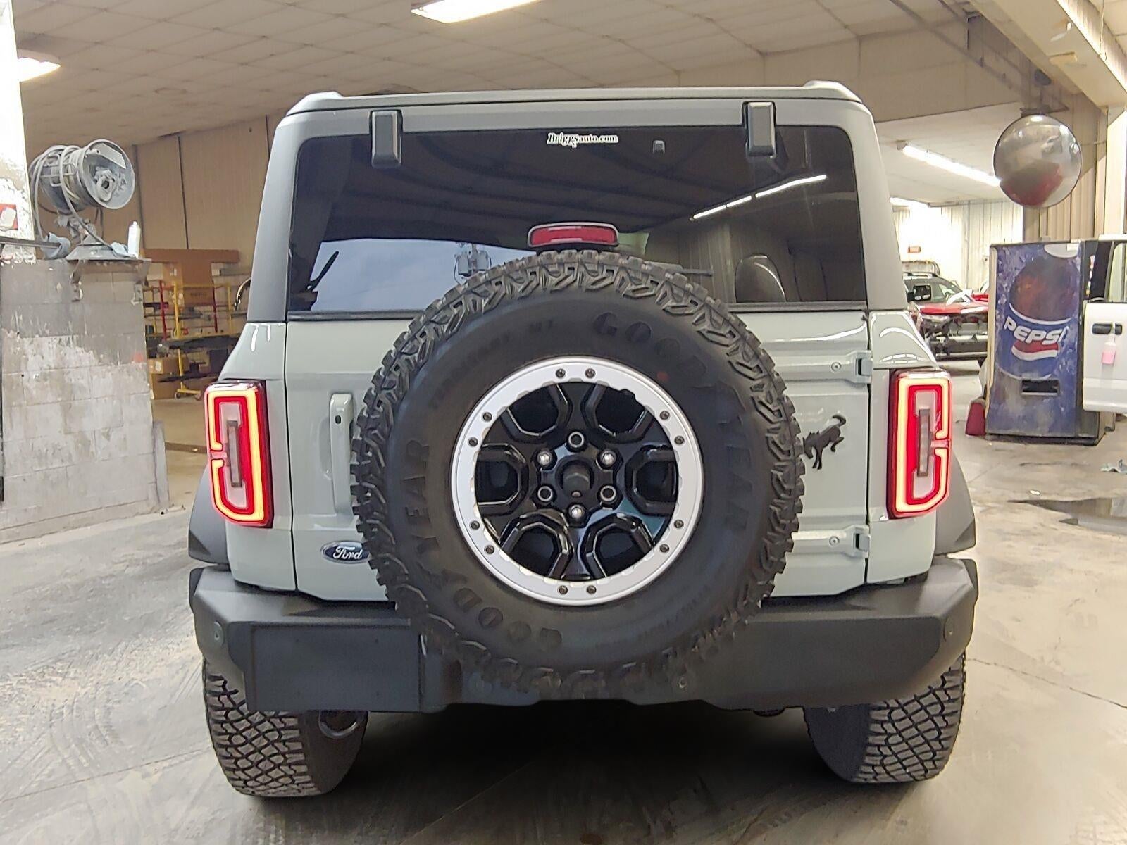 2022 Ford Bronco Base