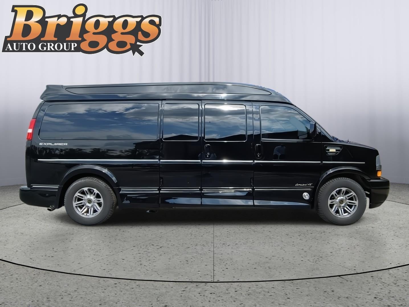 2021 Chevrolet Express Cargo 2500 WT