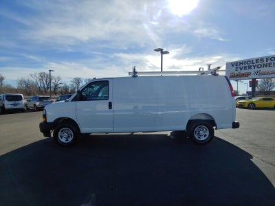 2025 Chevrolet Express Cargo WT