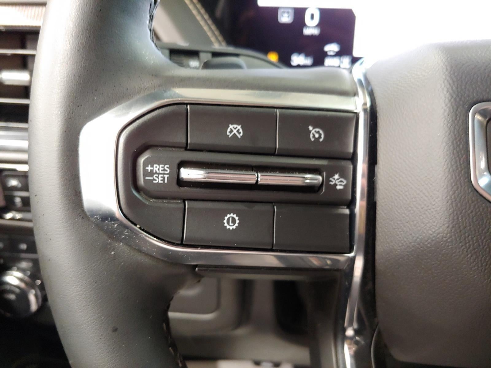 2025 GMC Yukon Elevation