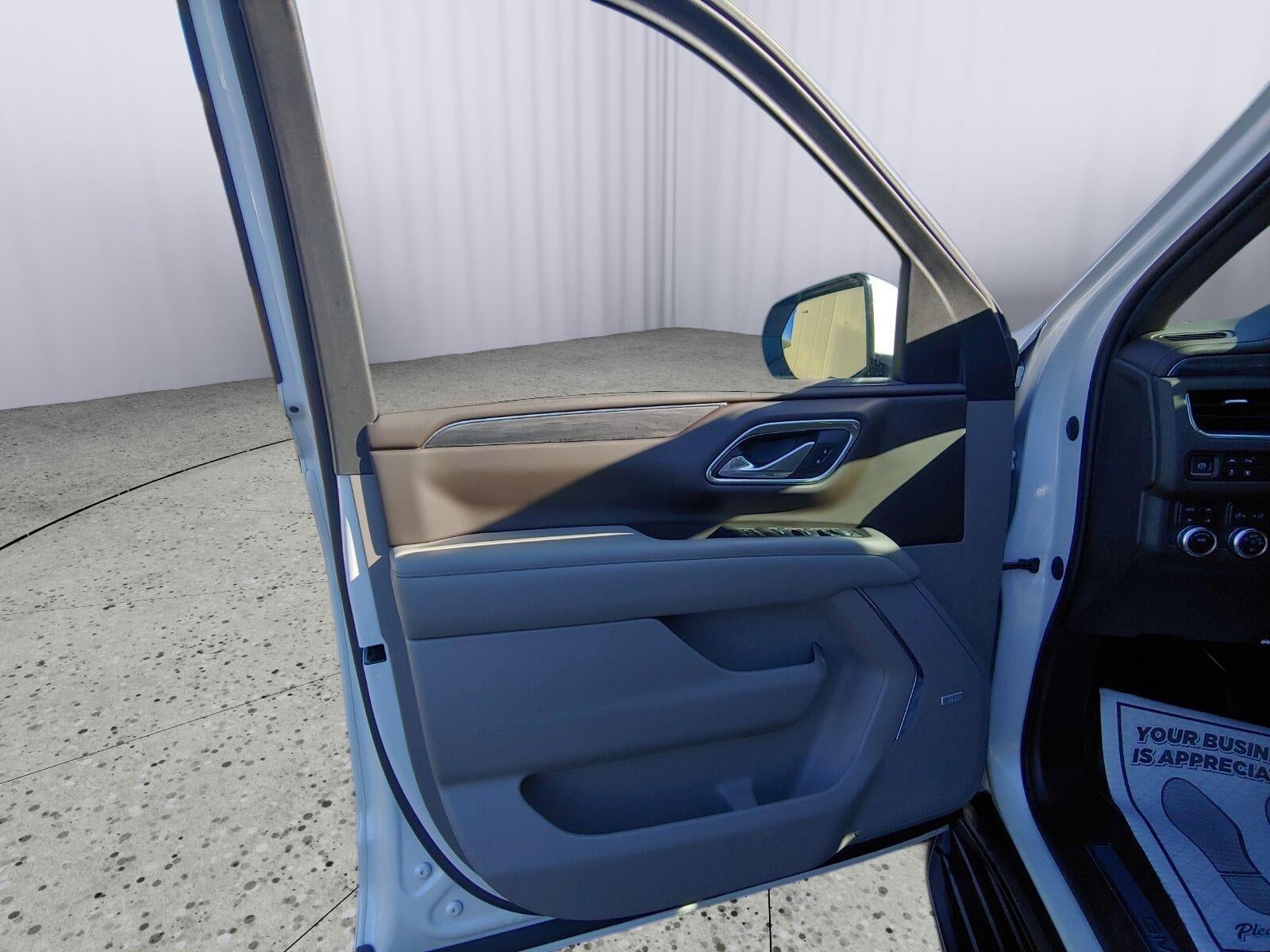 2022 GMC Yukon XL SLT