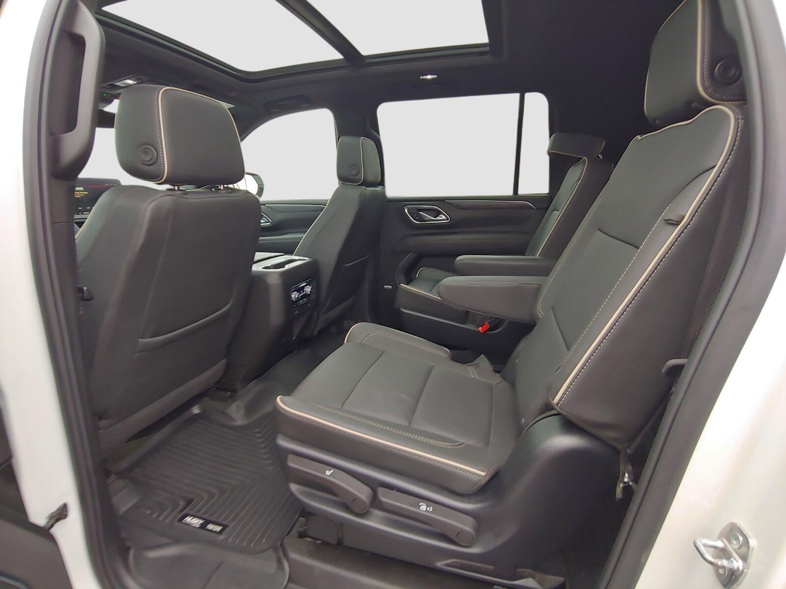 2024 GMC Yukon XL SLT