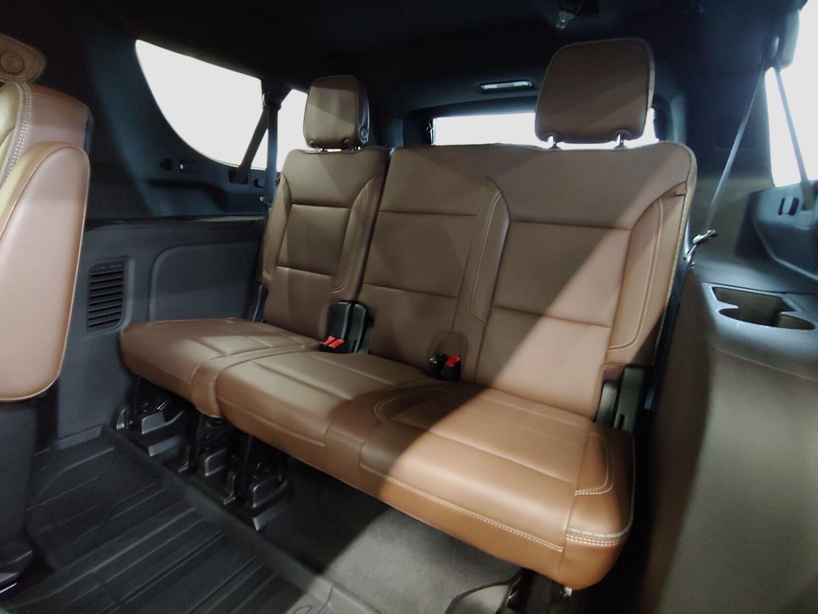 2021 Chevrolet Suburban High Country