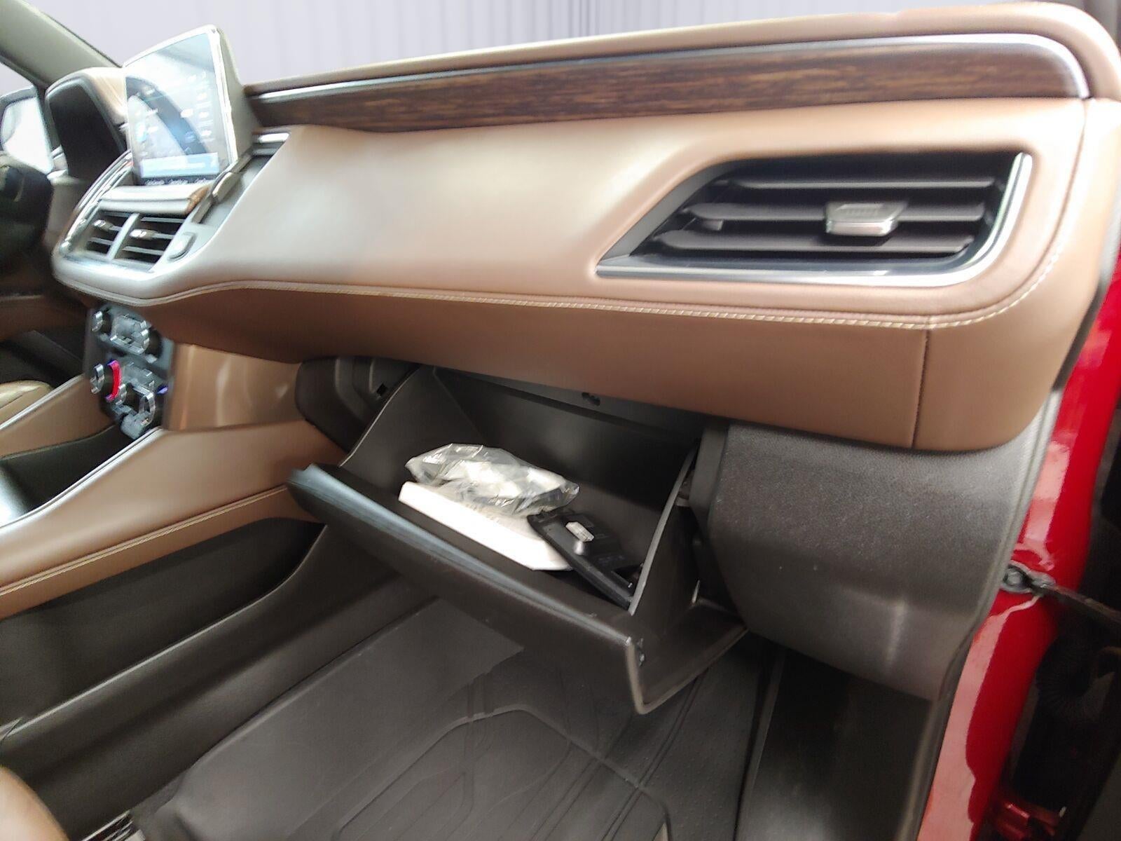 2021 Chevrolet Suburban High Country