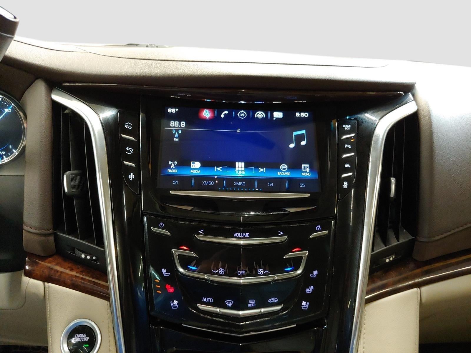 2016 Cadillac Escalade Luxury Collection