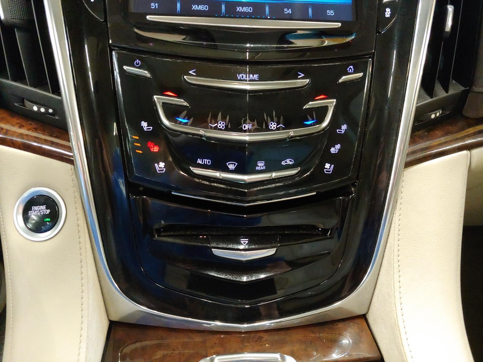 2016 Cadillac Escalade Luxury Collection