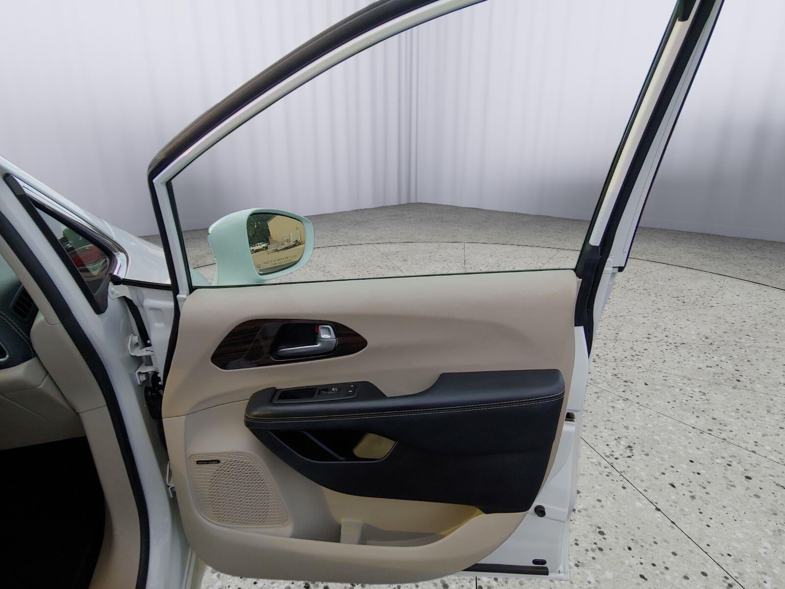2021 Chrysler Pacifica Limited
