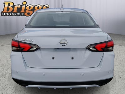2025 Nissan Versa SV