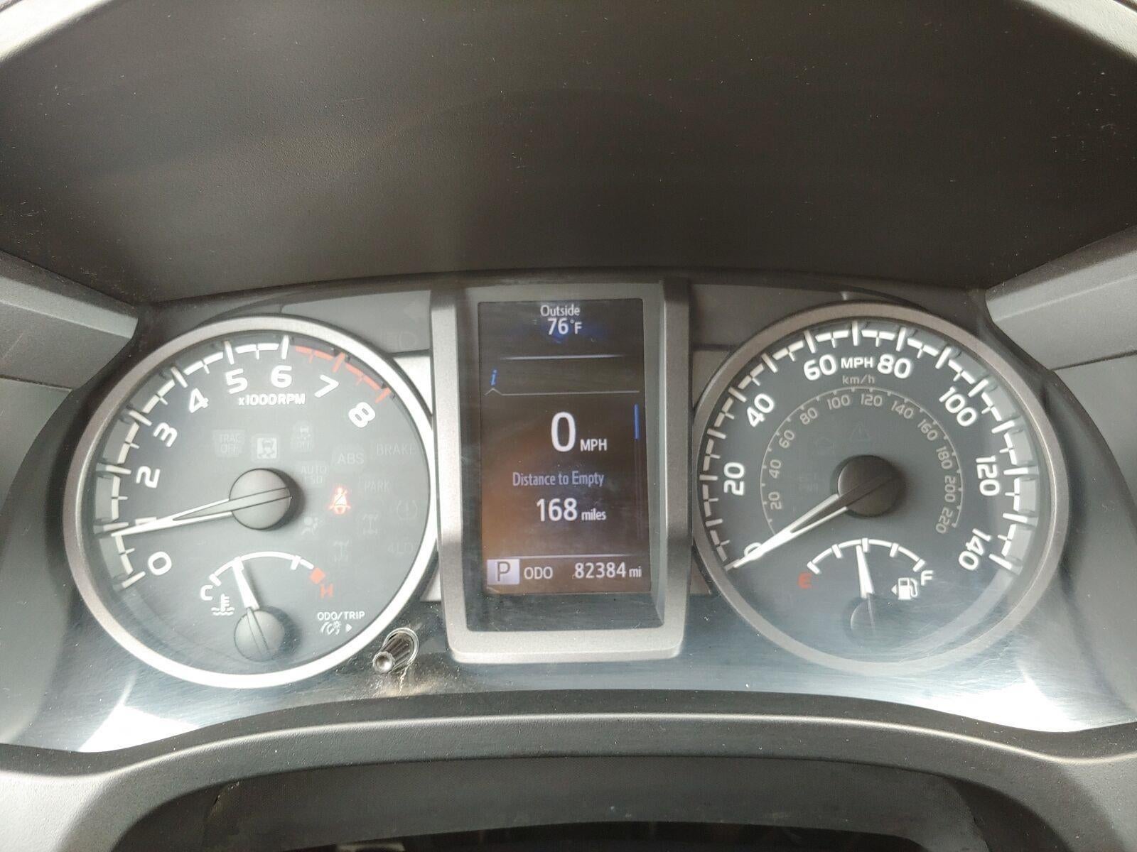 2016 Toyota Tacoma SR