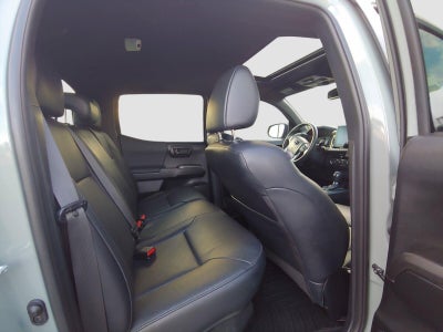 2022 Toyota Tacoma 4WD SR5
