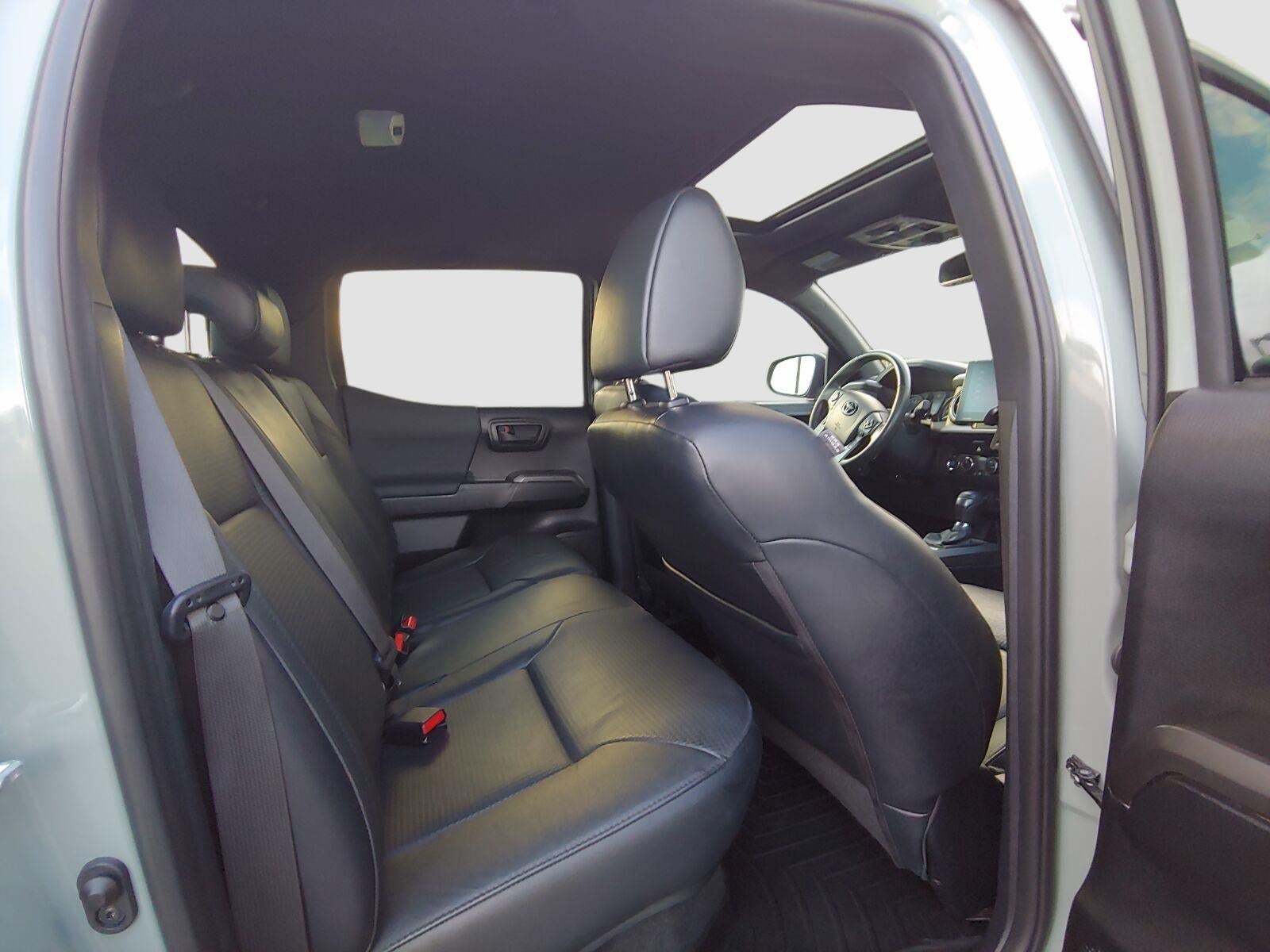 2022 Toyota Tacoma 4WD SR5