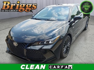 2020 Toyota Avalon Hybrid XSE