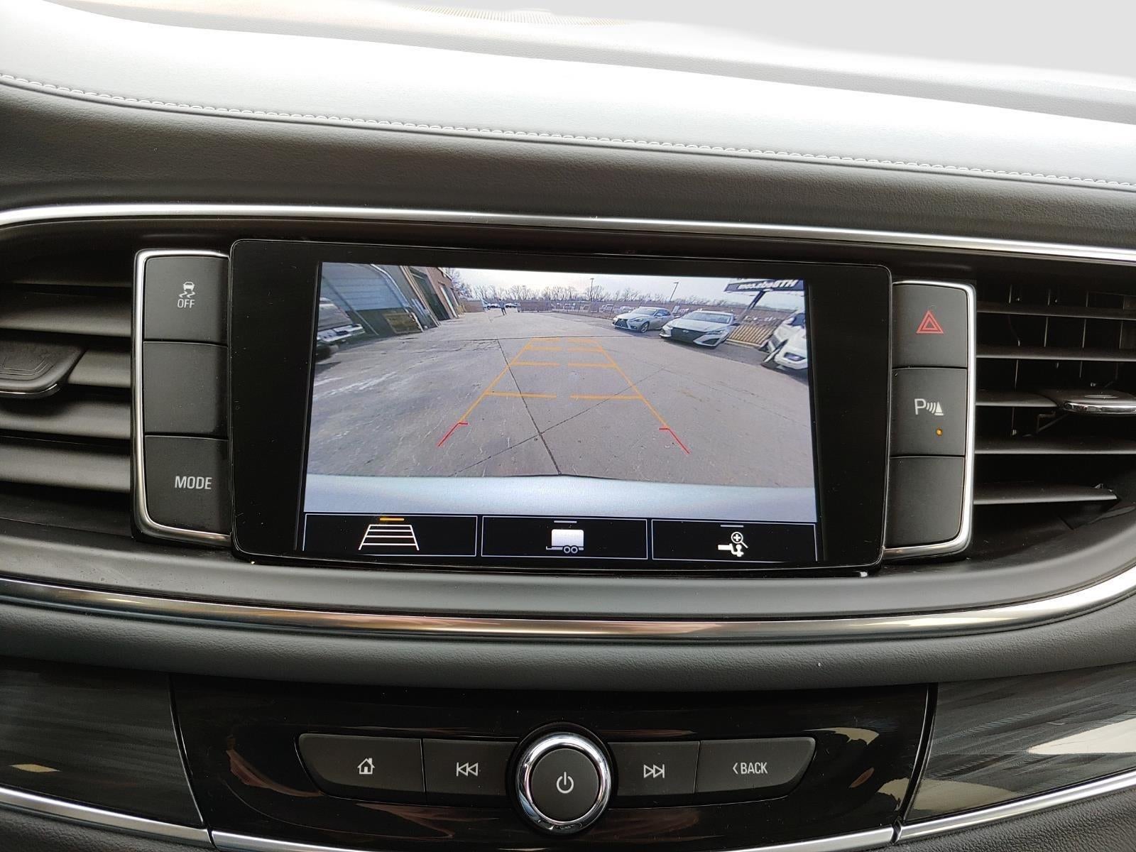 2021 Buick Enclave Essence