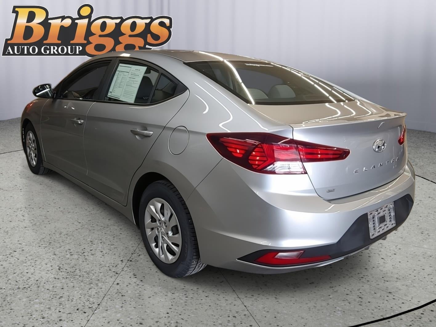 2020 Hyundai Elantra SE