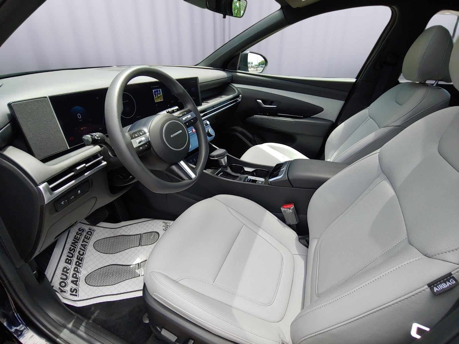 2025 Hyundai Santa Cruz SEL Activity