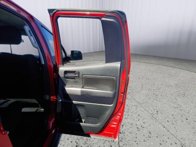 2012 Toyota Tundra 4WD Truck GRADE