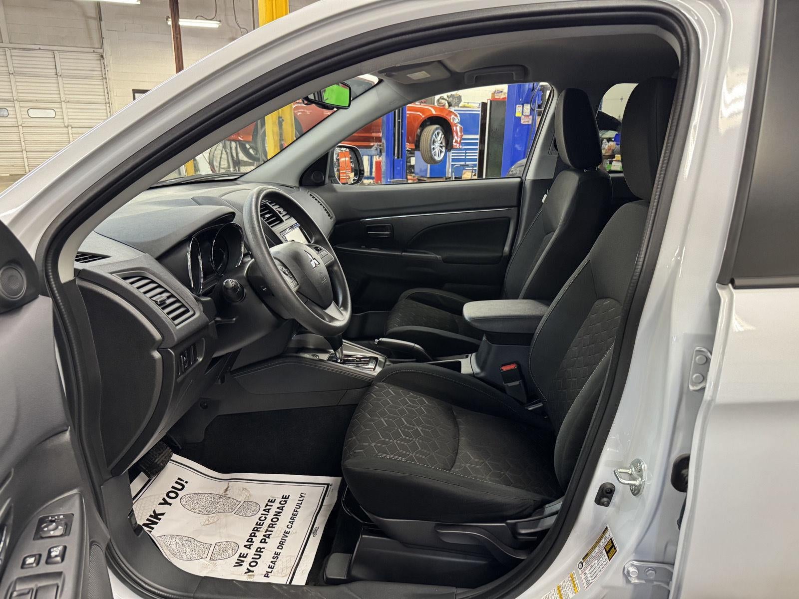 2024 Mitsubishi Outlander Sport S