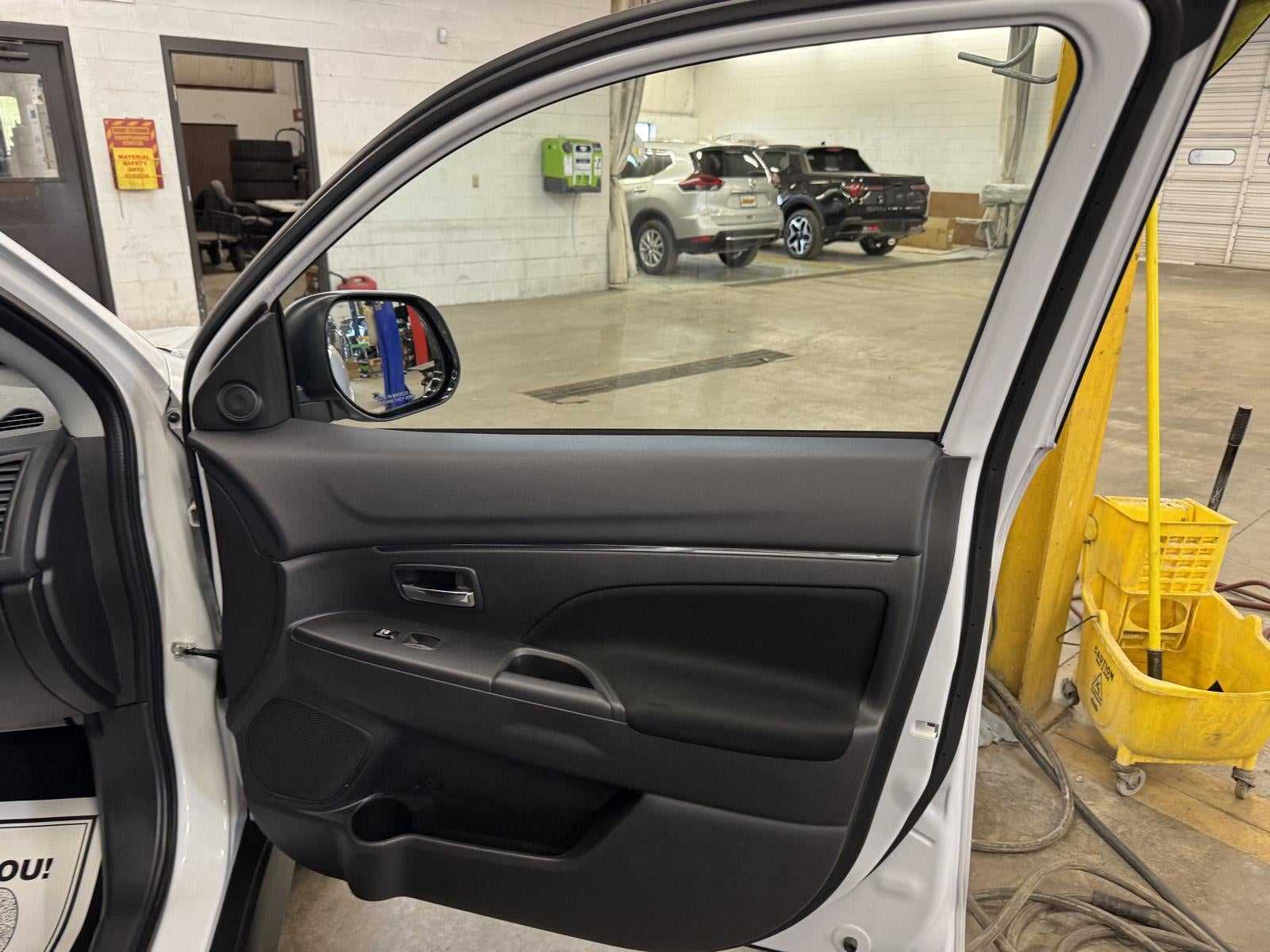 2024 Mitsubishi Outlander Sport S