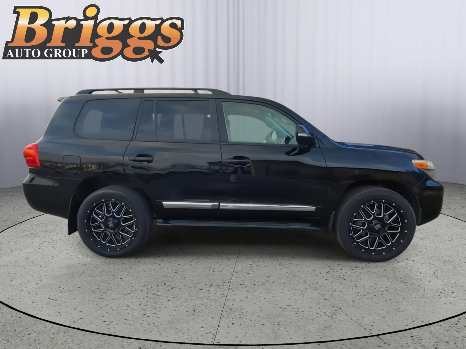 2013 Toyota Land Cruiser Base