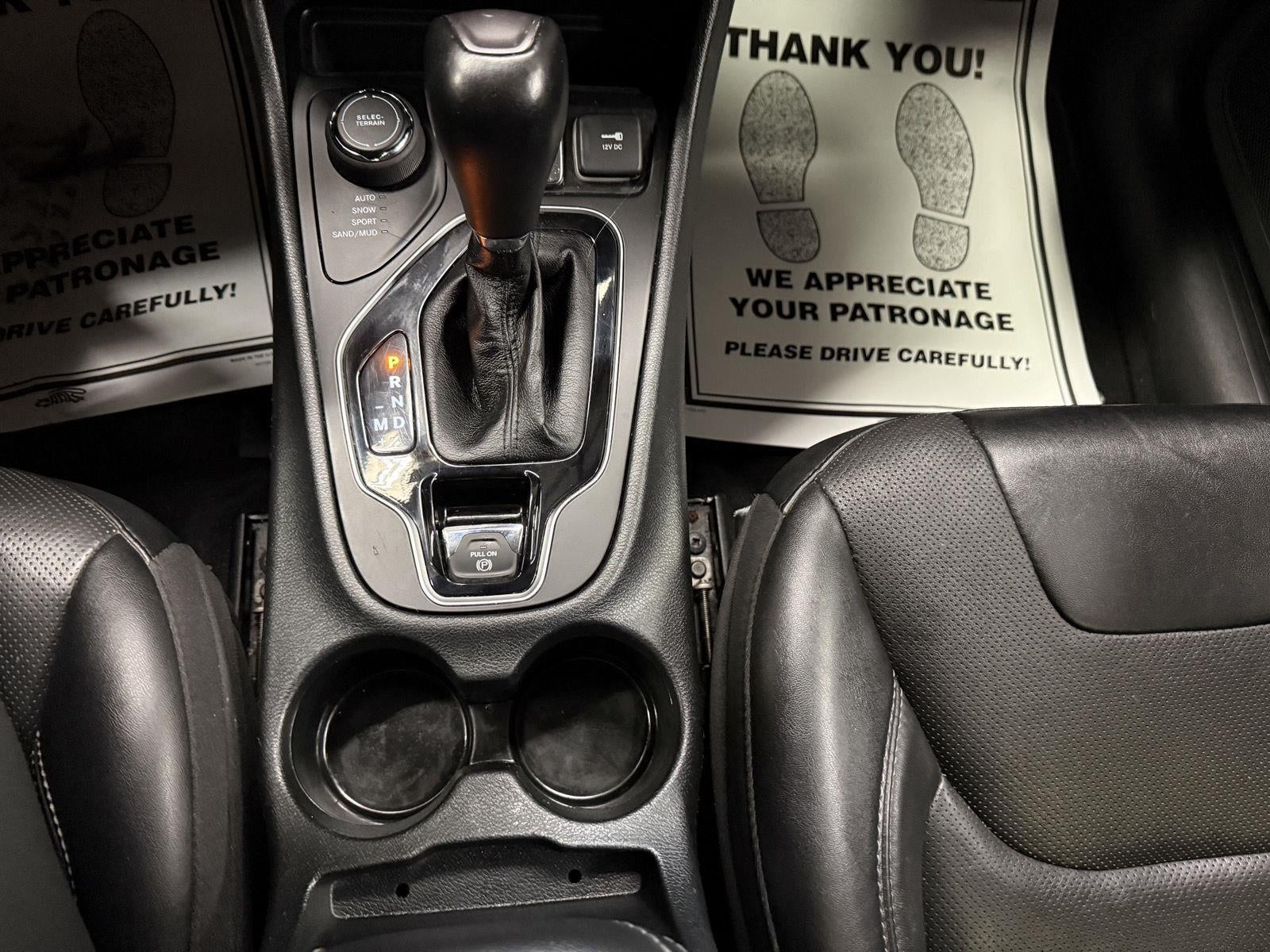 2023 Jeep Cherokee Altitude Lux