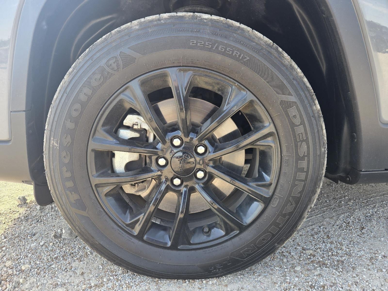 2023 Jeep Cherokee Altitude Lux 4x4