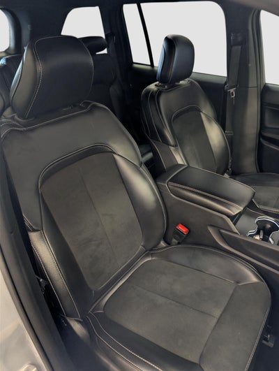 2025 Jeep Grand Cherokee Altitude 4x4