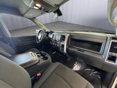 2021 RAM 1500 Classic Tradesman Quad Cab 4x2 6'4' Box