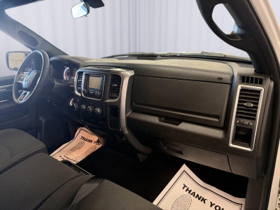 2024 RAM 1500 Classic Warlock Crew Cab 4x2 5'7' Box