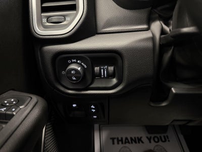 2025 RAM 1500 Big Horn Crew Cab 4x4 5'7' Box