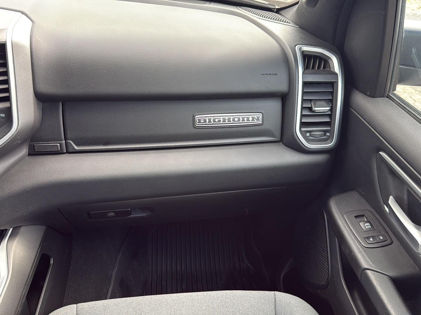 2023 RAM 1500 Big Horn Crew Cab 4x4 5'7' Box