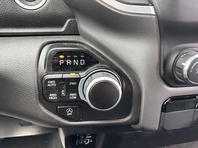 2022 RAM 1500 Big Horn Crew Cab 4x4 5'7' Box