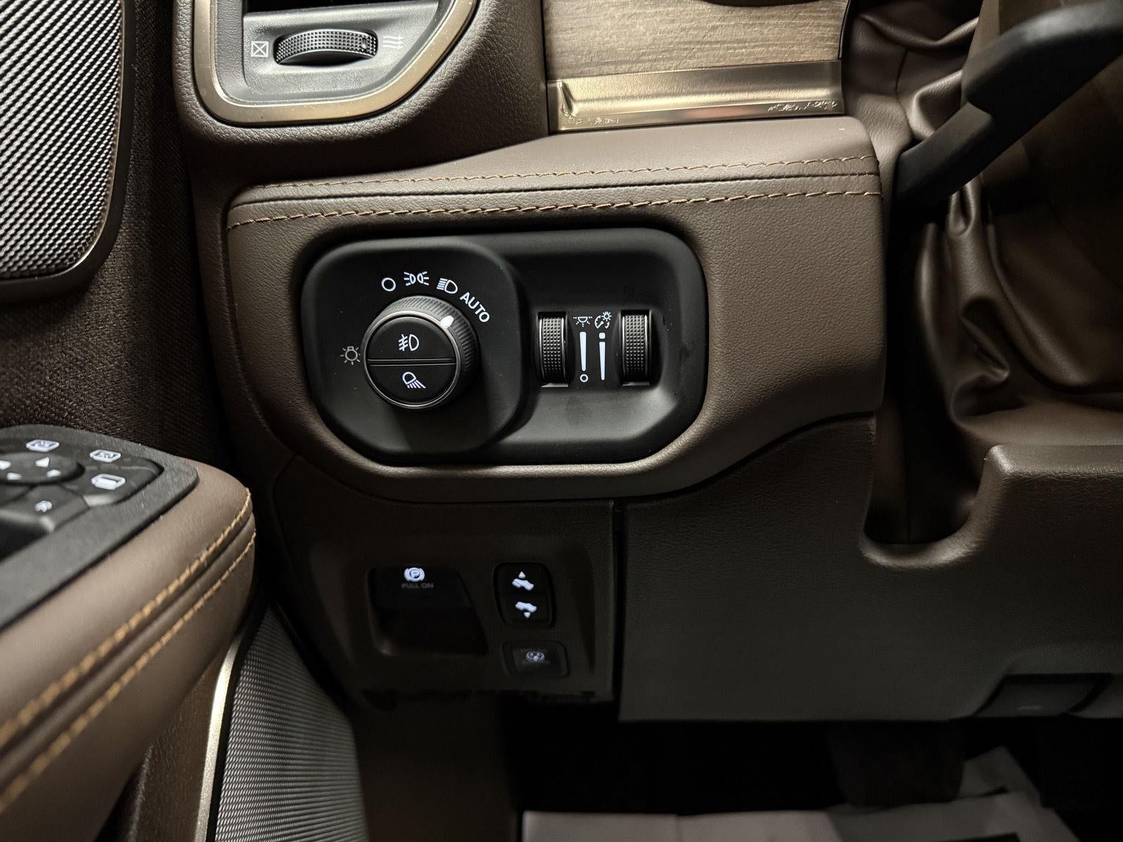 2025 RAM 1500 Limited Longhorn Crew Cab 4x4 5'7' Box