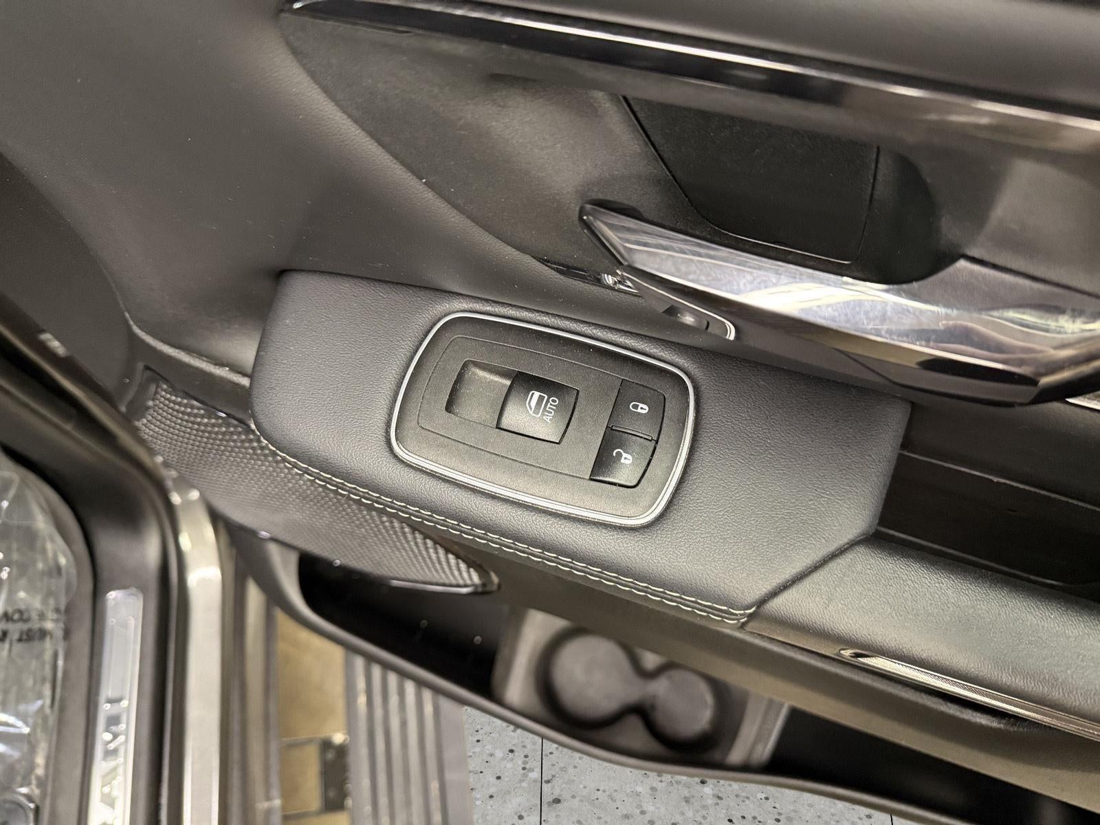 2024 RAM 1500 Limited Crew Cab 4x4 5'7' Box