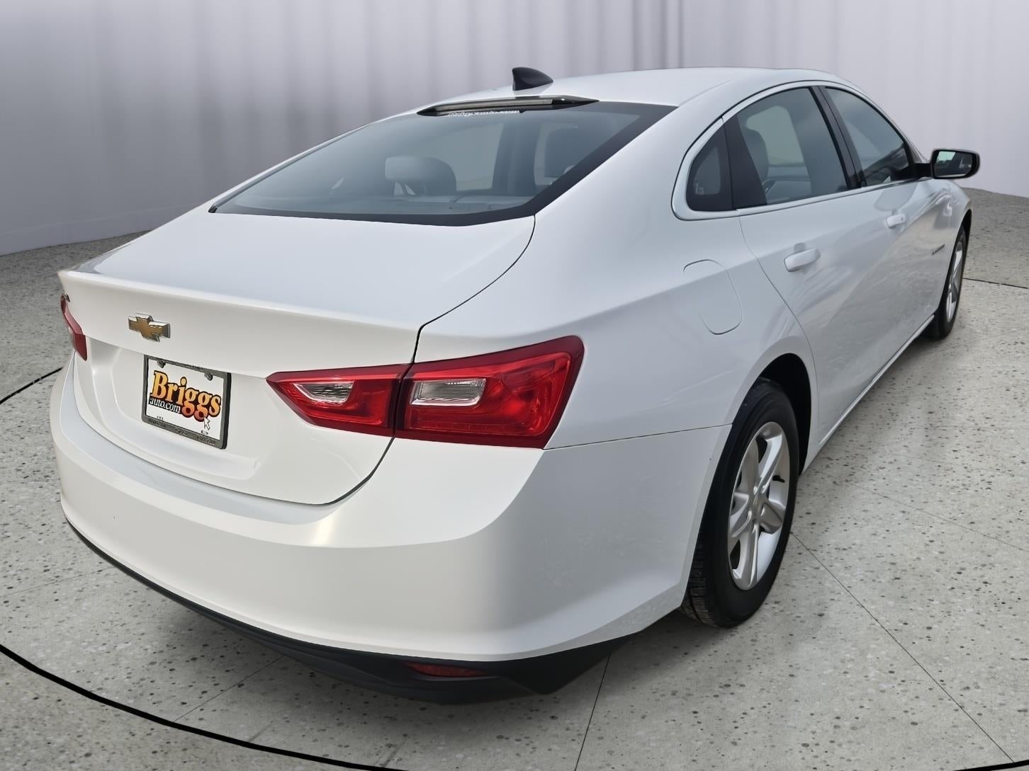 2022 Chevrolet Malibu FWD LS