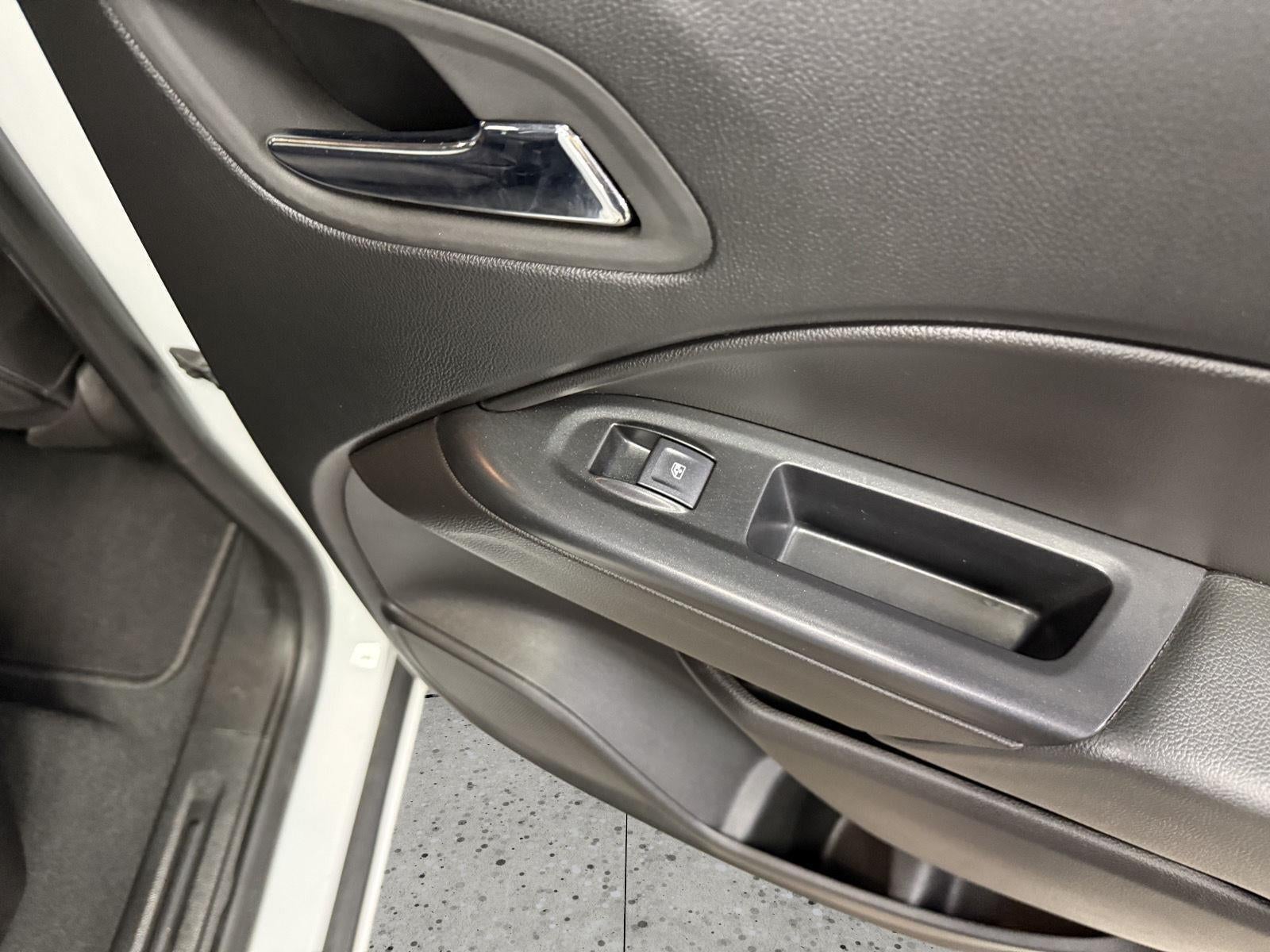 2022 Chevrolet Colorado 4WD Crew Cab Short Box LT