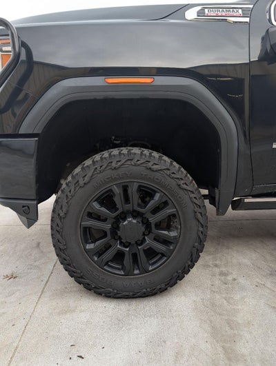 2023 GMC Sierra 2500HD Denali
