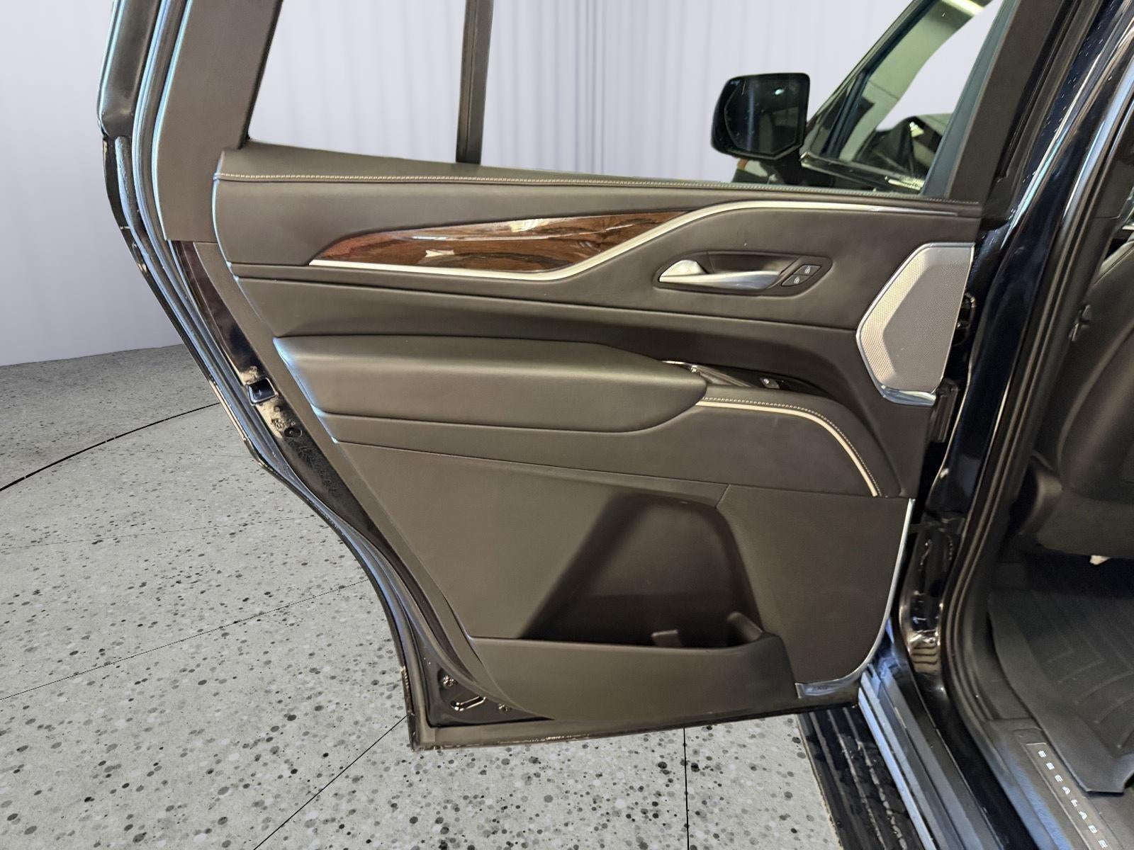 2022 Cadillac Escalade 4WD Sport Platinum