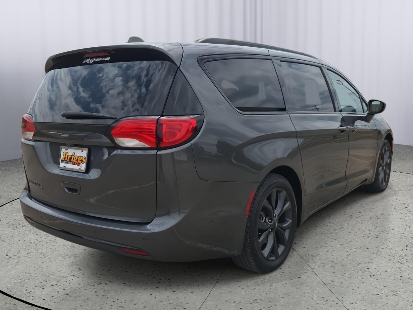 2018 Chrysler Pacifica Touring L Plus