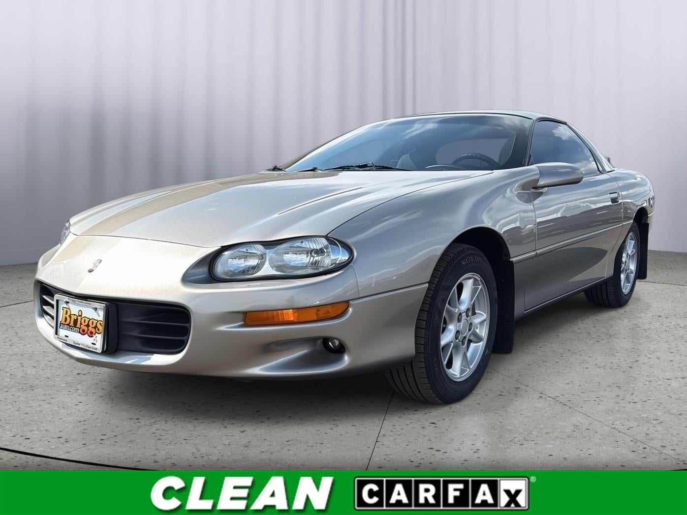 2001 Chevrolet Camaro Base