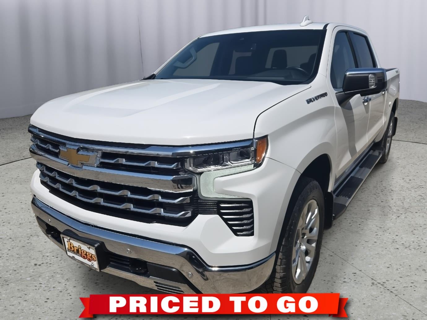 2023 Chevrolet Silverado 1500 4WD Crew Cab Short Bed LTZ