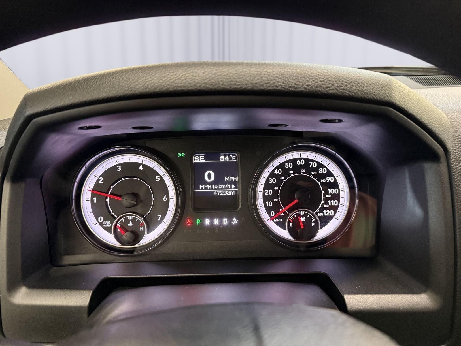 2021 RAM 1500 Classic Tradesman Regular Cab 4x2 6'4' Box