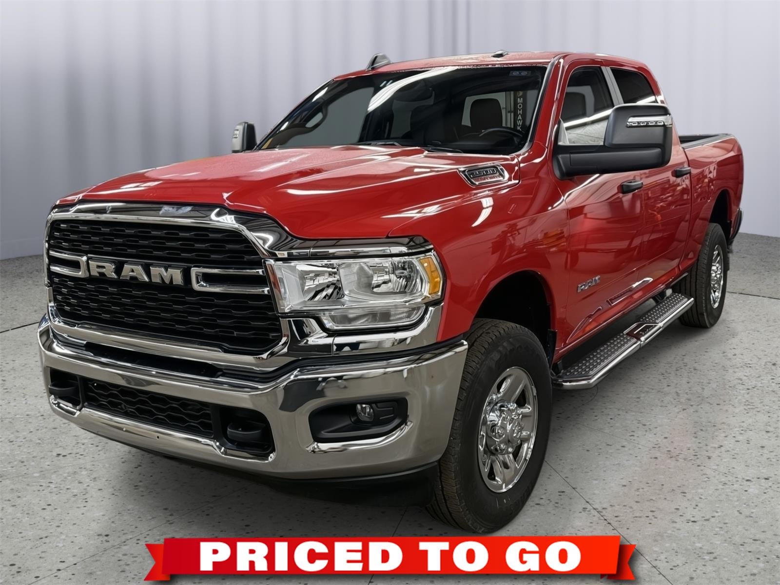 2024 RAM 2500 Big Horn Crew Cab 4x4 6'4' Box