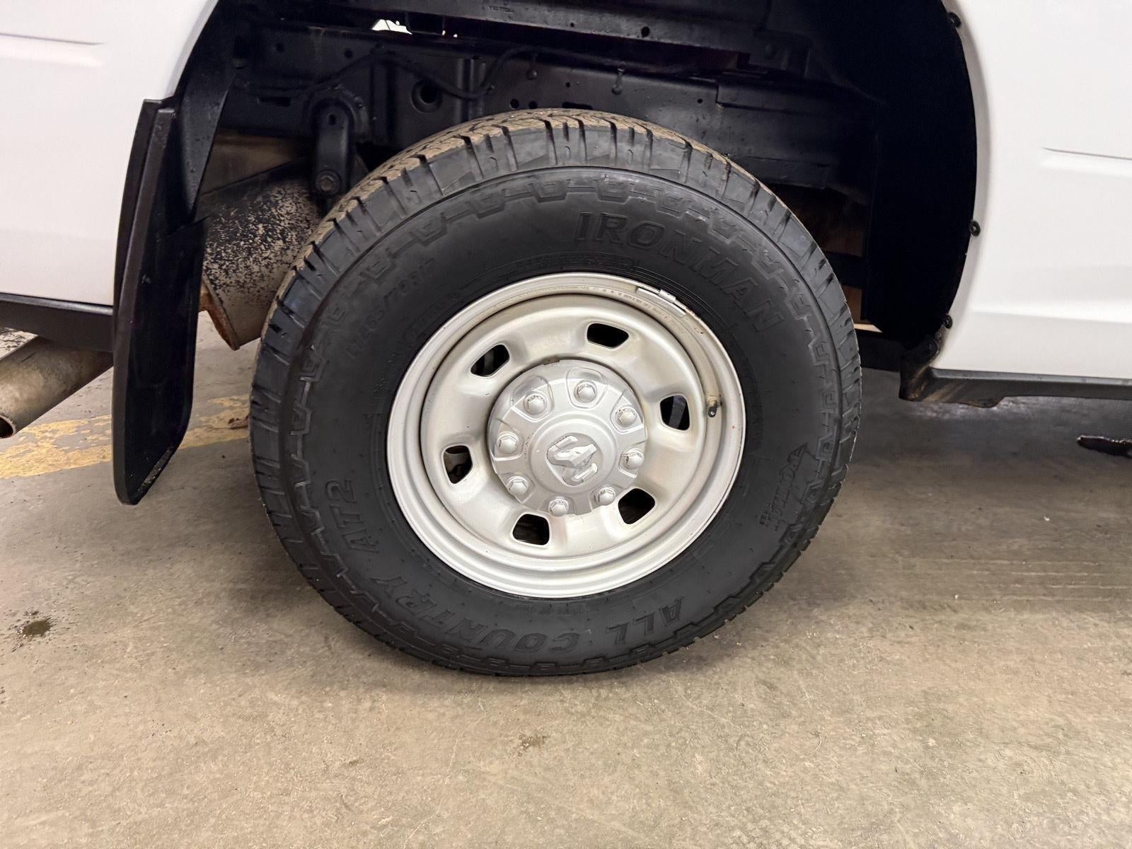 2021 RAM 2500 Tradesman Crew Cab 4x4 8' Box