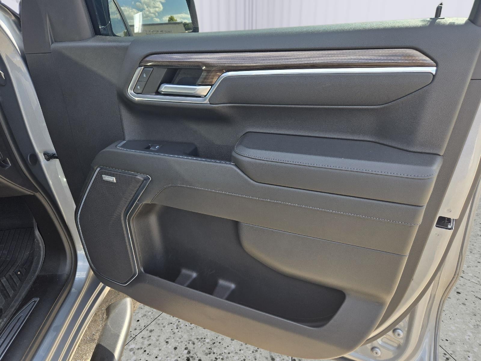 2024 Chevrolet Silverado 1500 4WD Crew Cab Short Bed LT Trail Boss
