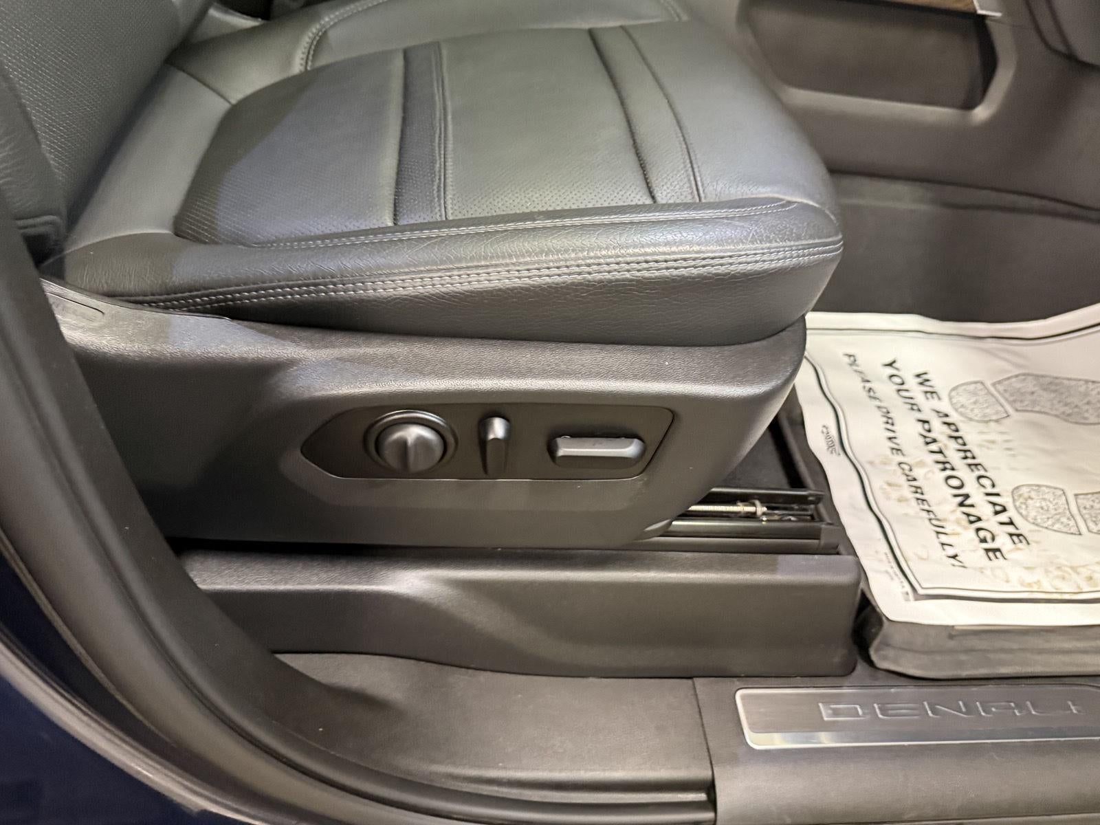 2021 GMC Sierra 1500 4WD Crew Cab Short Box Denali