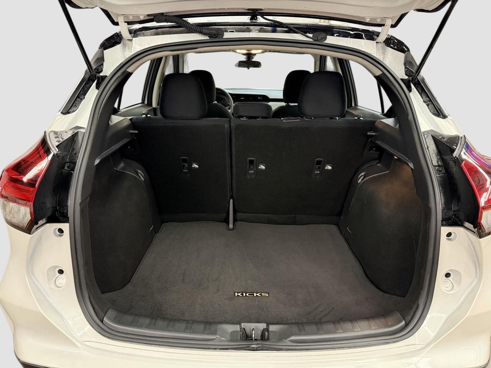 2024 Nissan Kicks SV Xtronic CVT