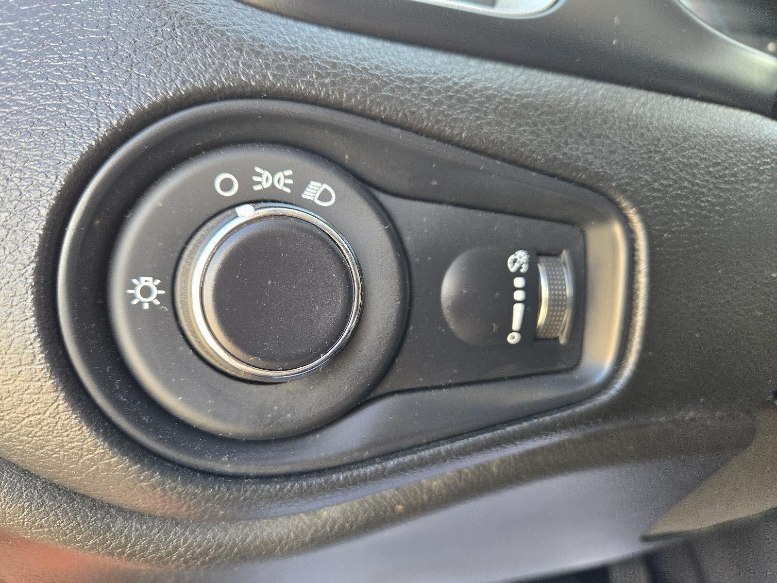 2021 Jeep Renegade Jeepster 4x4