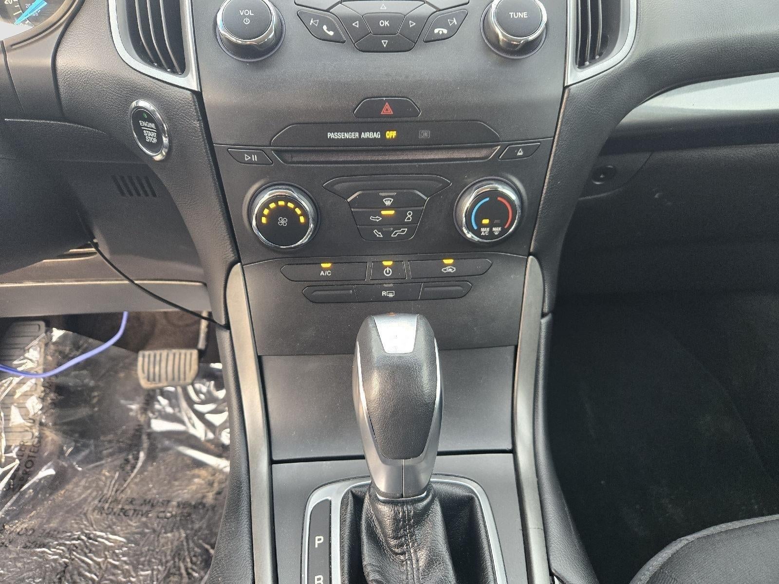 2015 Ford Edge SE