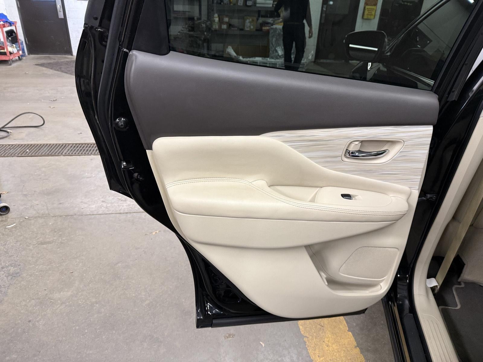 2017 Nissan Murano Platinum