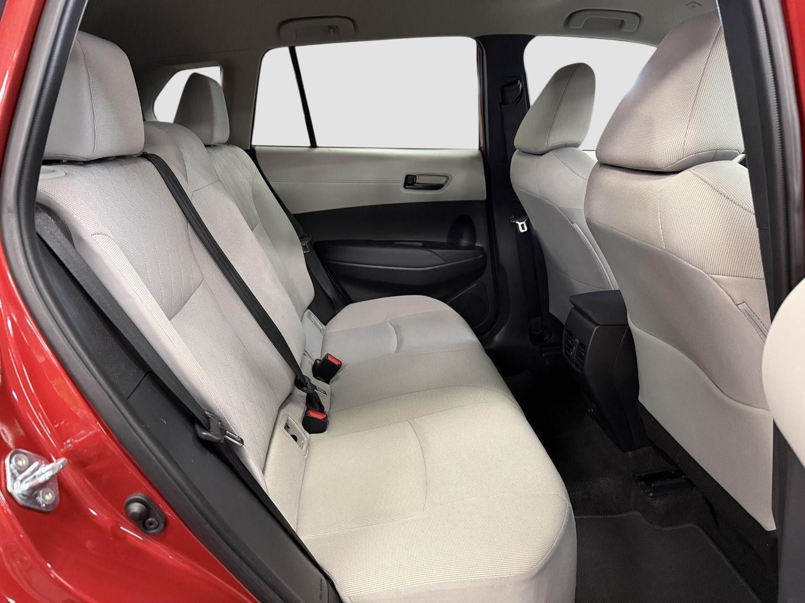 2025 Toyota Corolla Cross LE